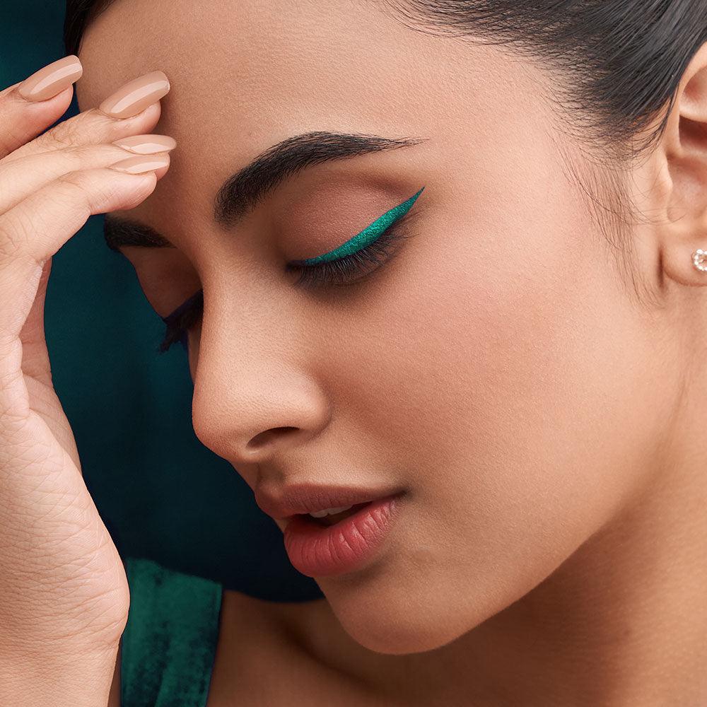 RENEE Pointy End Sketch Pen Eyeliner, 1.5 ml