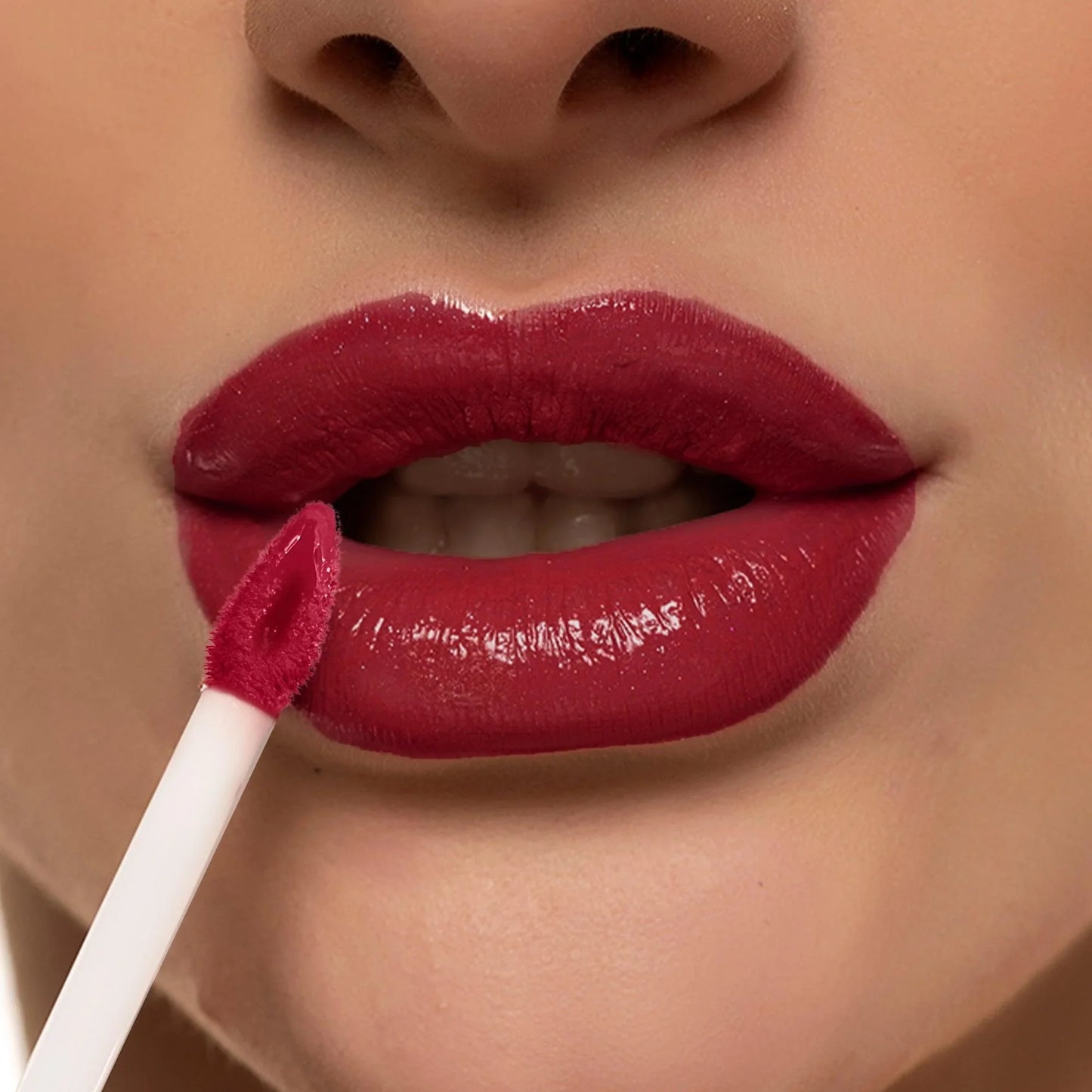RENEE Gloss Stay - Transfer Proof Glossy Liquid Lip Color, 5 ml